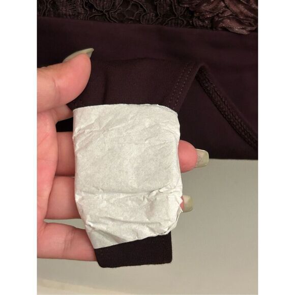 NWT Express Eggplant Purple Long Sleeve V Neck Lace Bodysuit Medium Floral Date - Picture 13 of 14